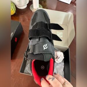 Peloton Black Athletic Cycling Shoe with Red Lining